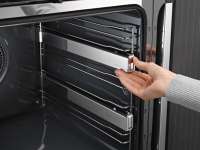Miele H 7464 BP Backofen im perfekt kombinierbaren Design mit Speisenthermometer und LED-Beleuchtung